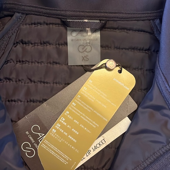 Calia by Carrie Underwood Full Zip Hybrid Jacket - Picture 6 of 6